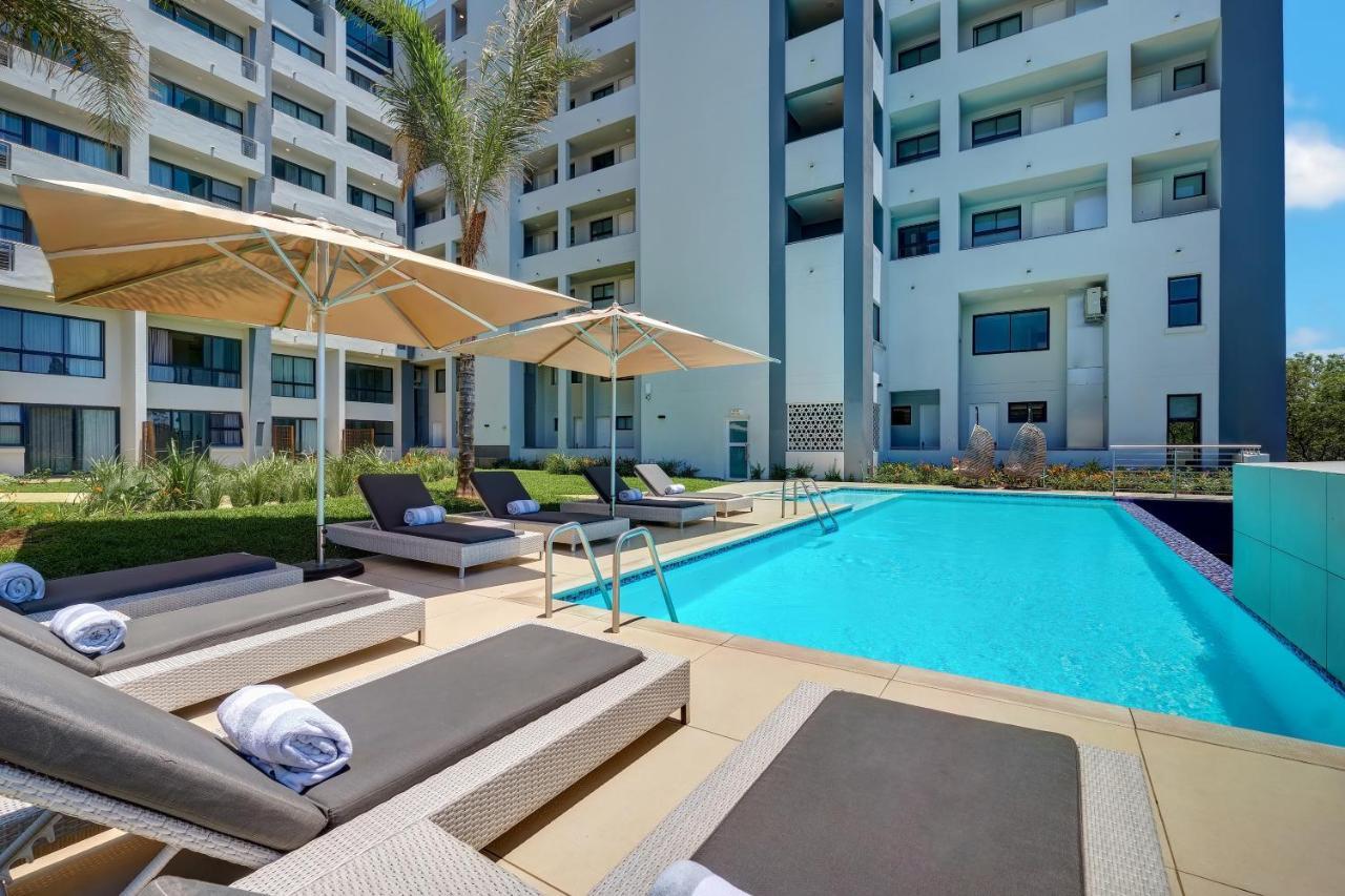 The Regency Apartment Hotel Menlyn Pretoria Exterior photo