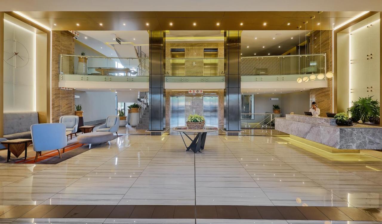 The Regency Apartment Hotel Menlyn Pretoria Exterior photo