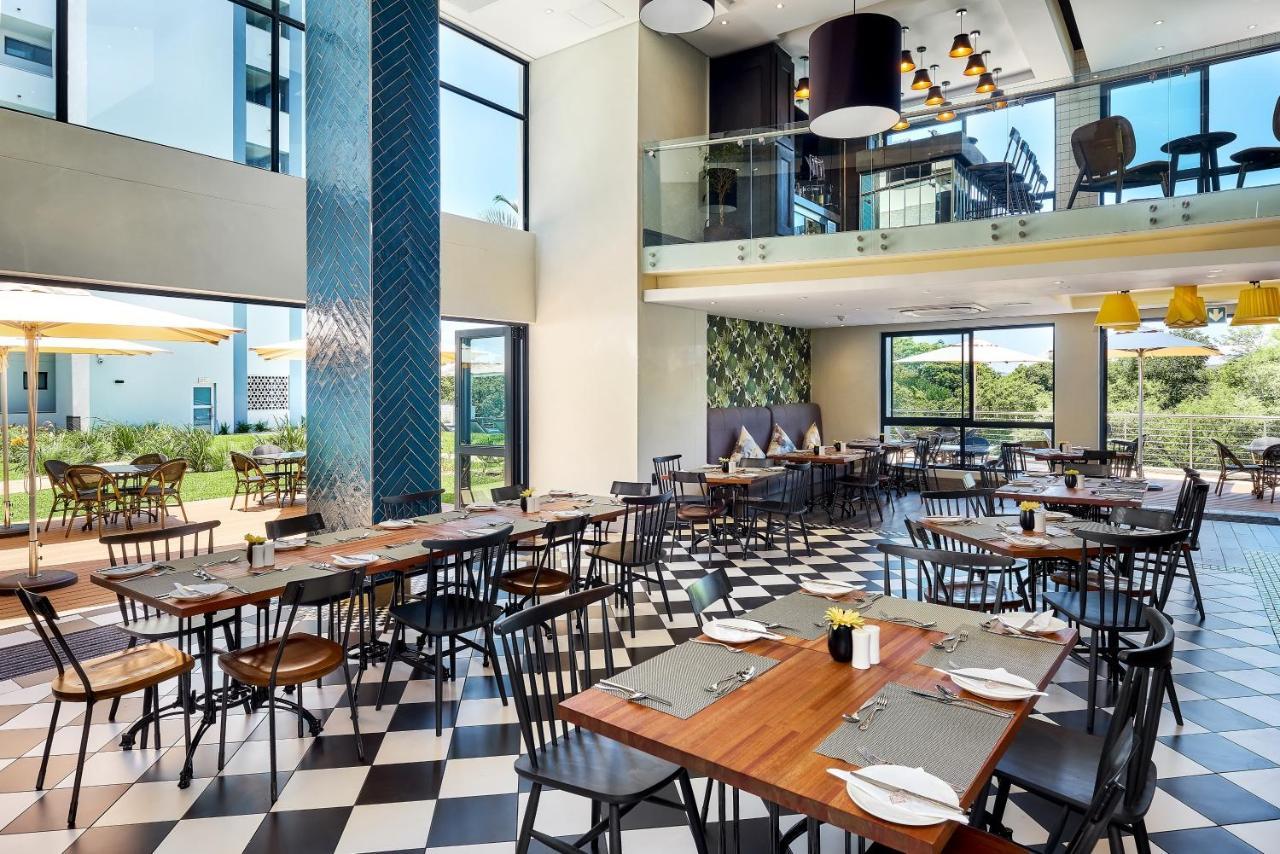 The Regency Apartment Hotel Menlyn Pretoria Exterior photo